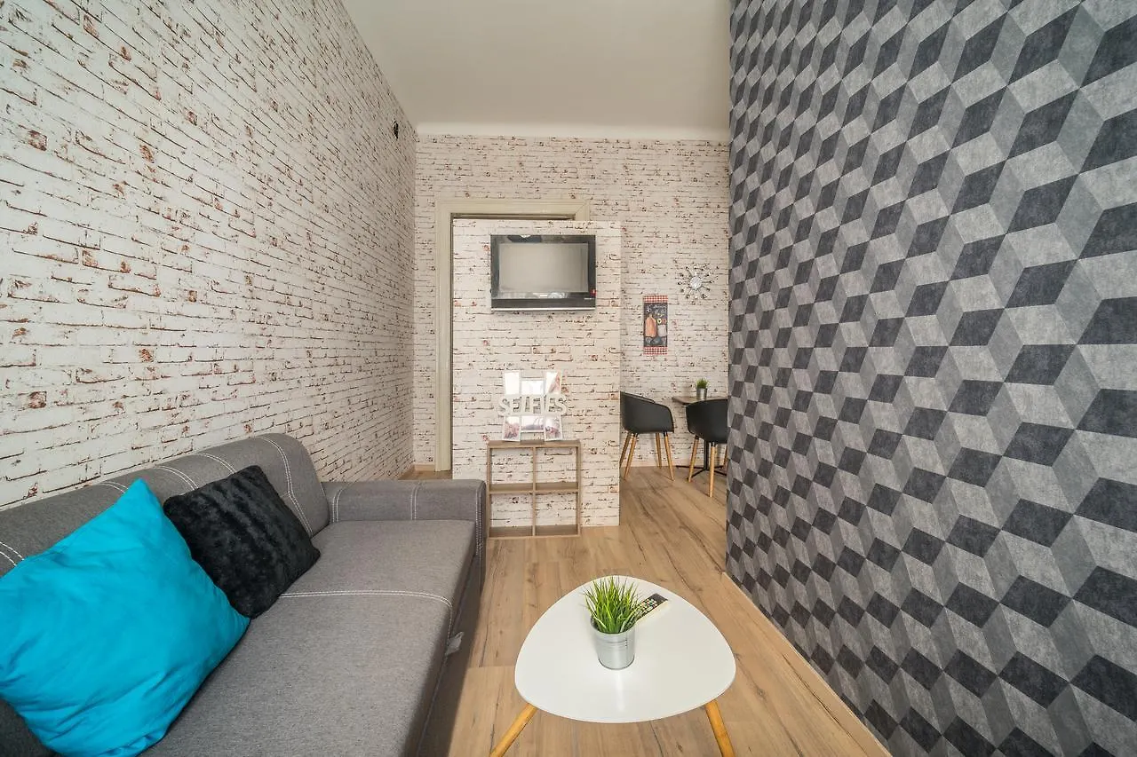Susan Apartment Near Blaha Lujza Square Budapest 0*,  Hungary